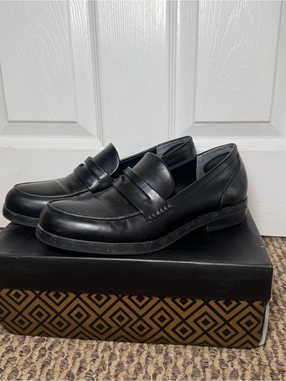 Classic Black Women's Penny Loafers